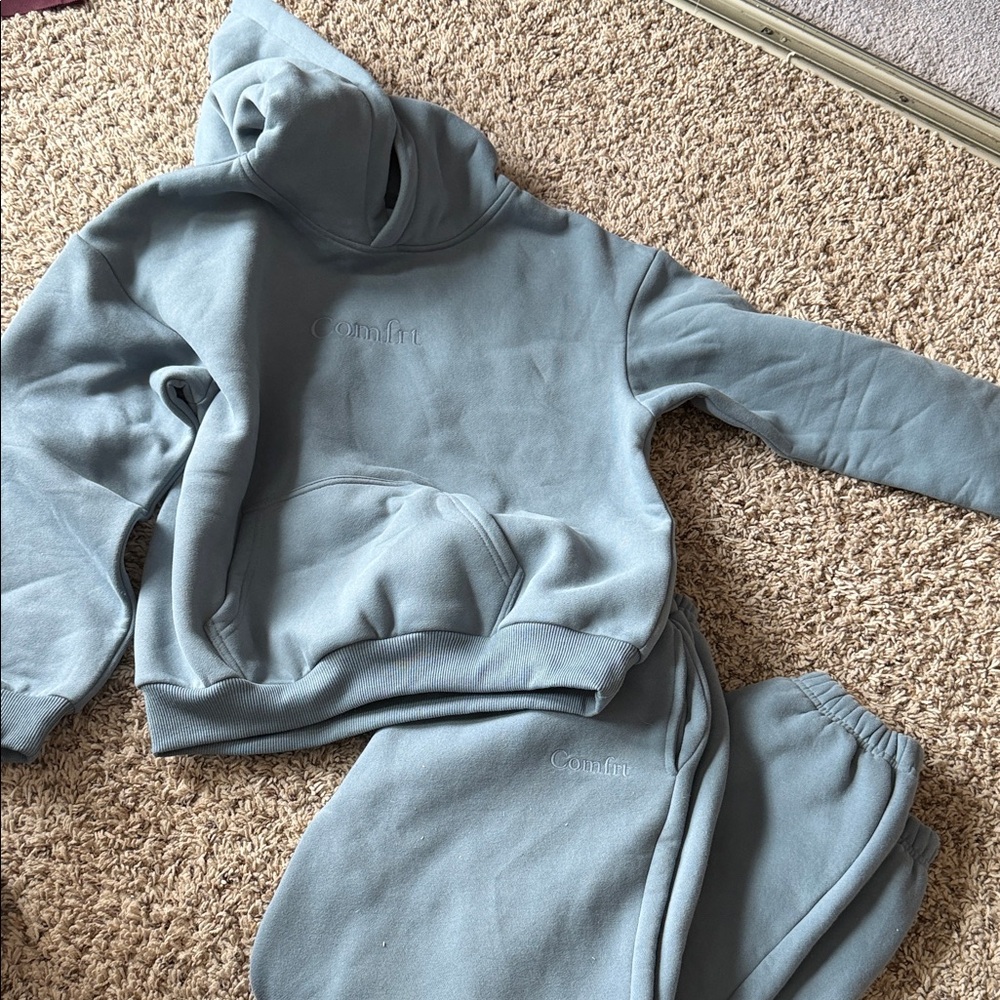 Comfrt Kids XL Sky Blue Hoodie and Sweatpants Set